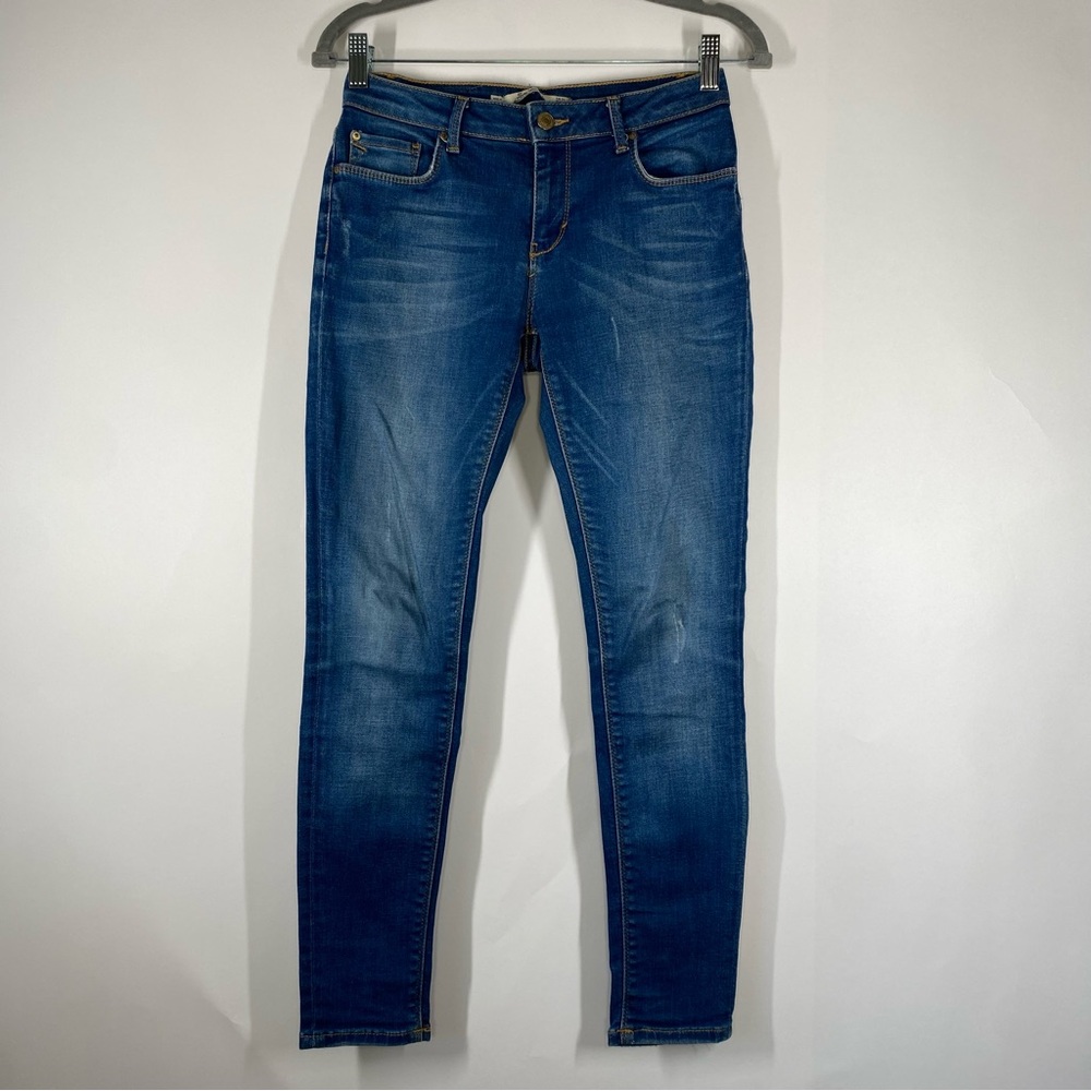 Zara Woman Premium Denim Skinny Jeans. Size 2